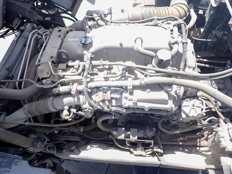 いすゞ ギガ 2PG-CXZ77CT(6x4)の写真38