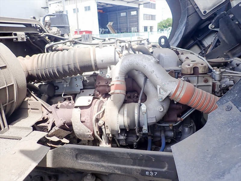 いすゞ ギガ 2PG-CXZ77CT(6x4)の写真41