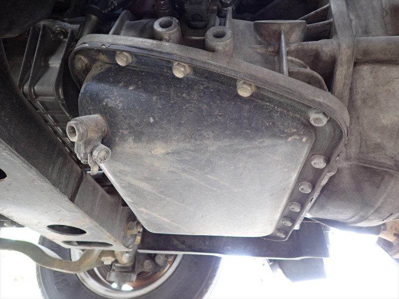 いすゞ エルフ TKG-NJR85AN(2WD)の写真31