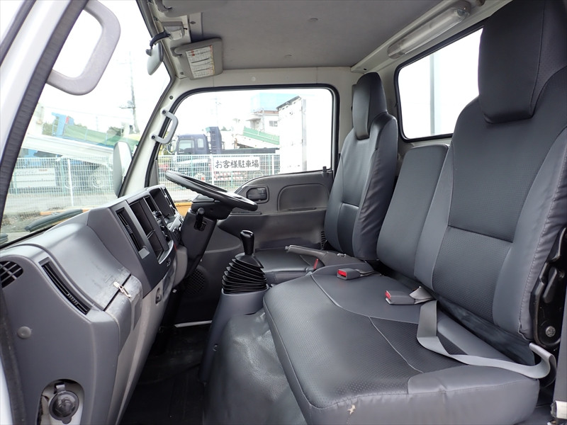 いすゞ エルフ TKG-NJR85AN(2WD)の写真36