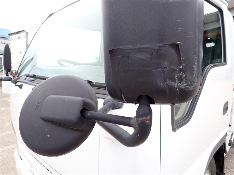 いすゞ エルフ TKG-NJR85AN(2WD)の写真43