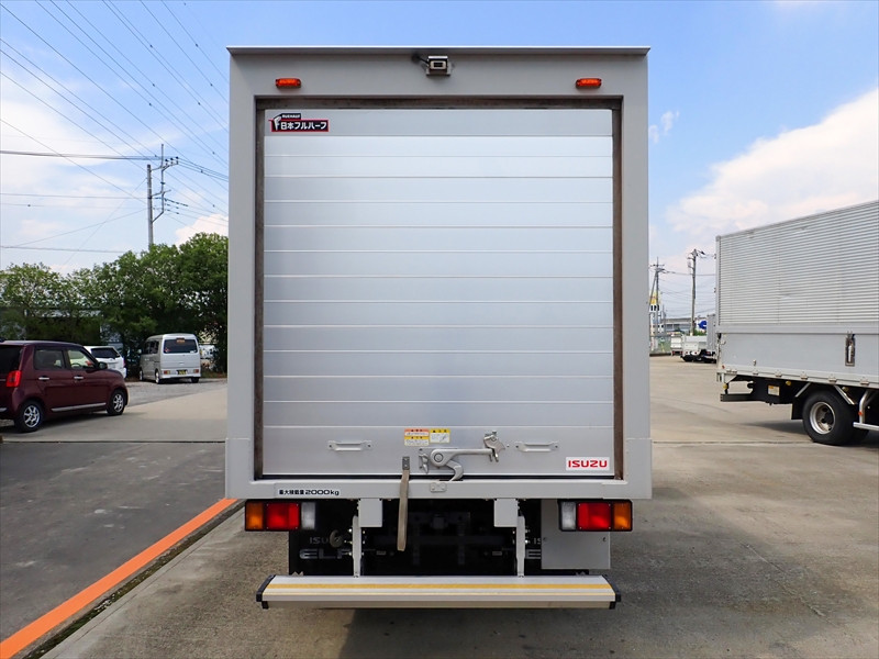 いすゞ エルフ 2RG-NMR88AN(2WD)の写真5