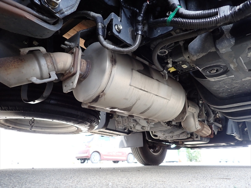 いすゞ エルフ 2RG-NMR88AN(2WD)の写真14