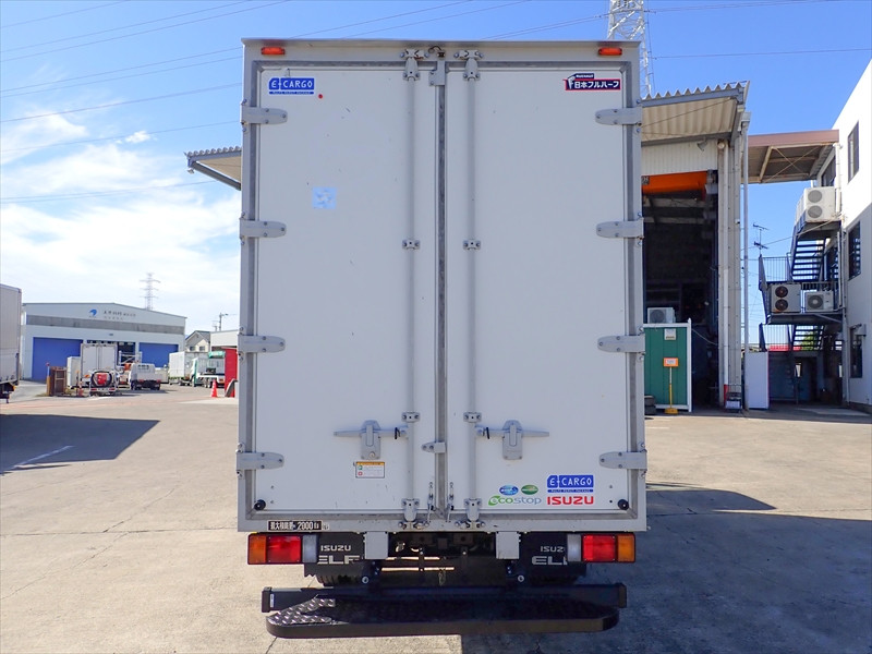 いすゞ エルフ 2RG-NLR88AN(2WD)の写真5