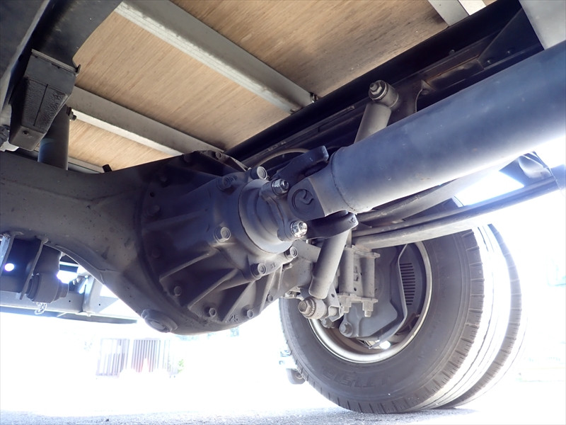 いすゞ エルフ 2RG-NLR88AN(2WD)の写真25