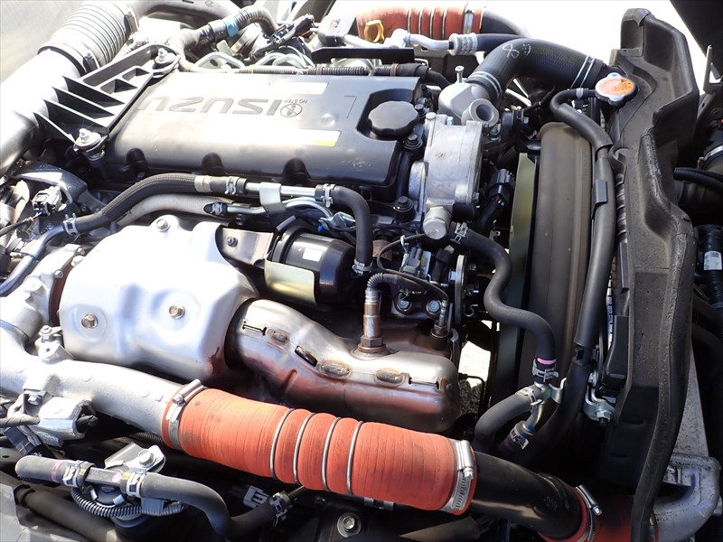 いすゞ エルフ 2RG-NLR88AN(2WD)の写真28