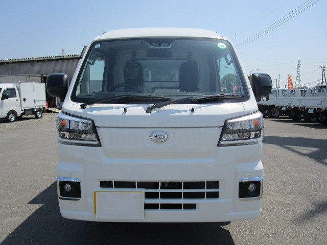 ダイハツ ハイゼットトラック 3BD-S510P(4WD)の写真2