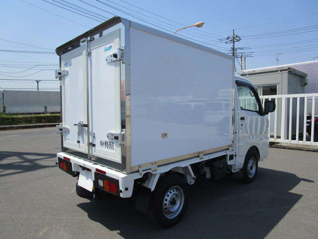 ダイハツ ハイゼットトラック 3BD-S510P(4WD)の写真5