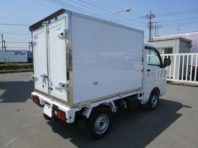 ダイハツ ハイゼットトラック 3BD-S510P(4WD)の写真5