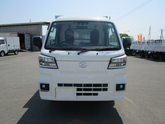 ダイハツ ハイゼットトラック 3BD-S500P(2WD)の写真2