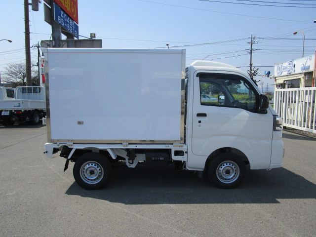 ダイハツ ハイゼットトラック 3BD-S500P(2WD)の写真4