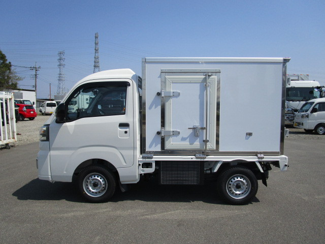 ダイハツ ハイゼットトラック 3BD-S500P(2WD)の写真8