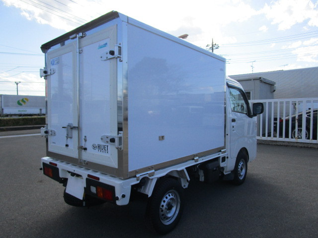 ダイハツ ハイゼットトラック 3BD-S500P(2WD)の写真5