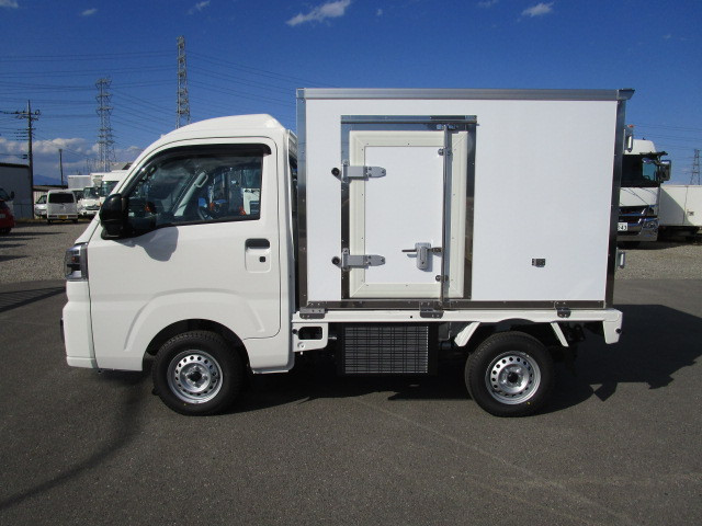 ダイハツ ハイゼットトラック 3BD-S500P(2WD)の写真8