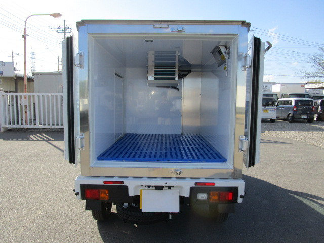 ダイハツ ハイゼットトラック 3BD-S500P(2WD)の写真10