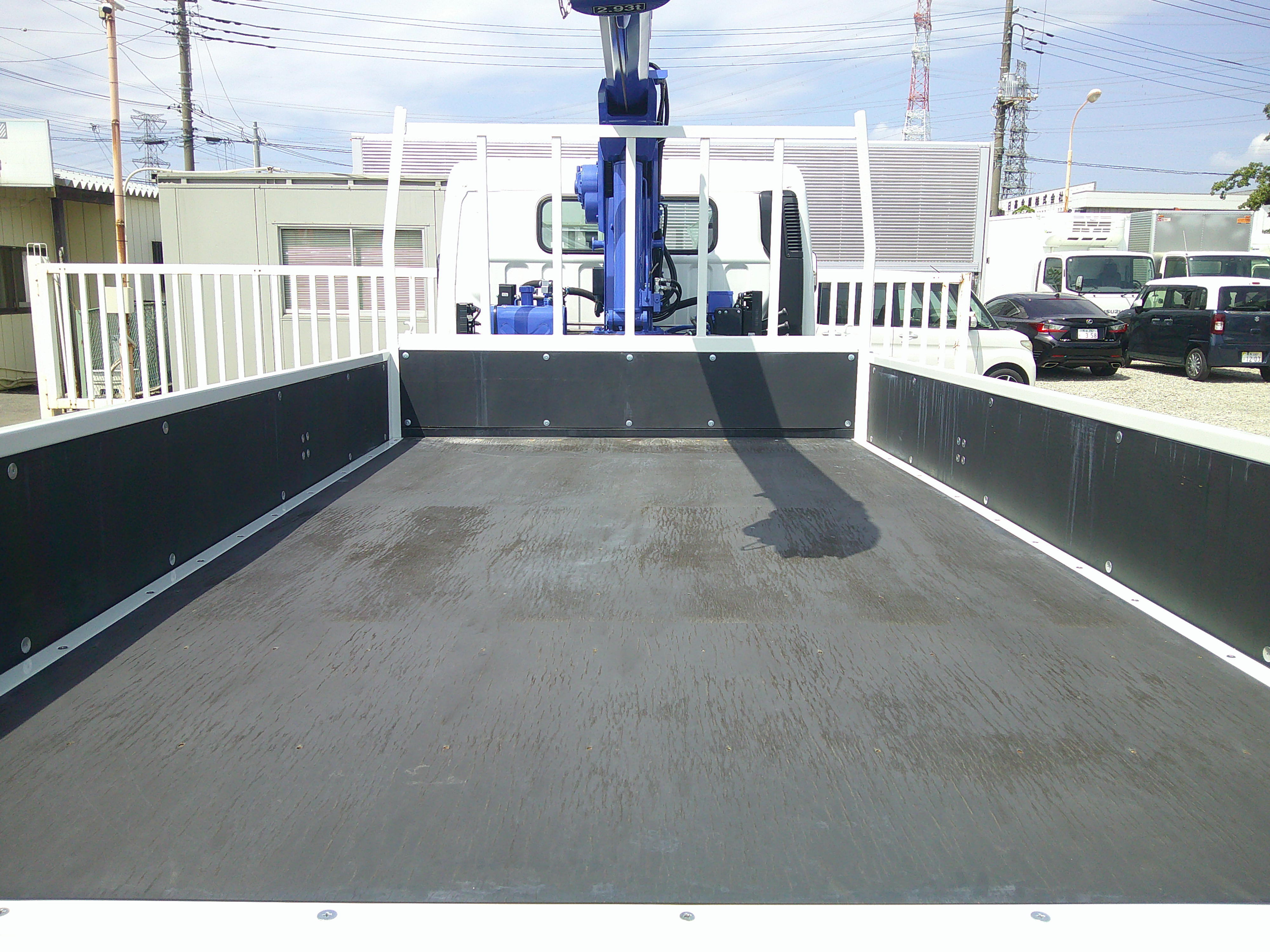 三菱 キャンター 2RG-FEB80(2WD)の写真9