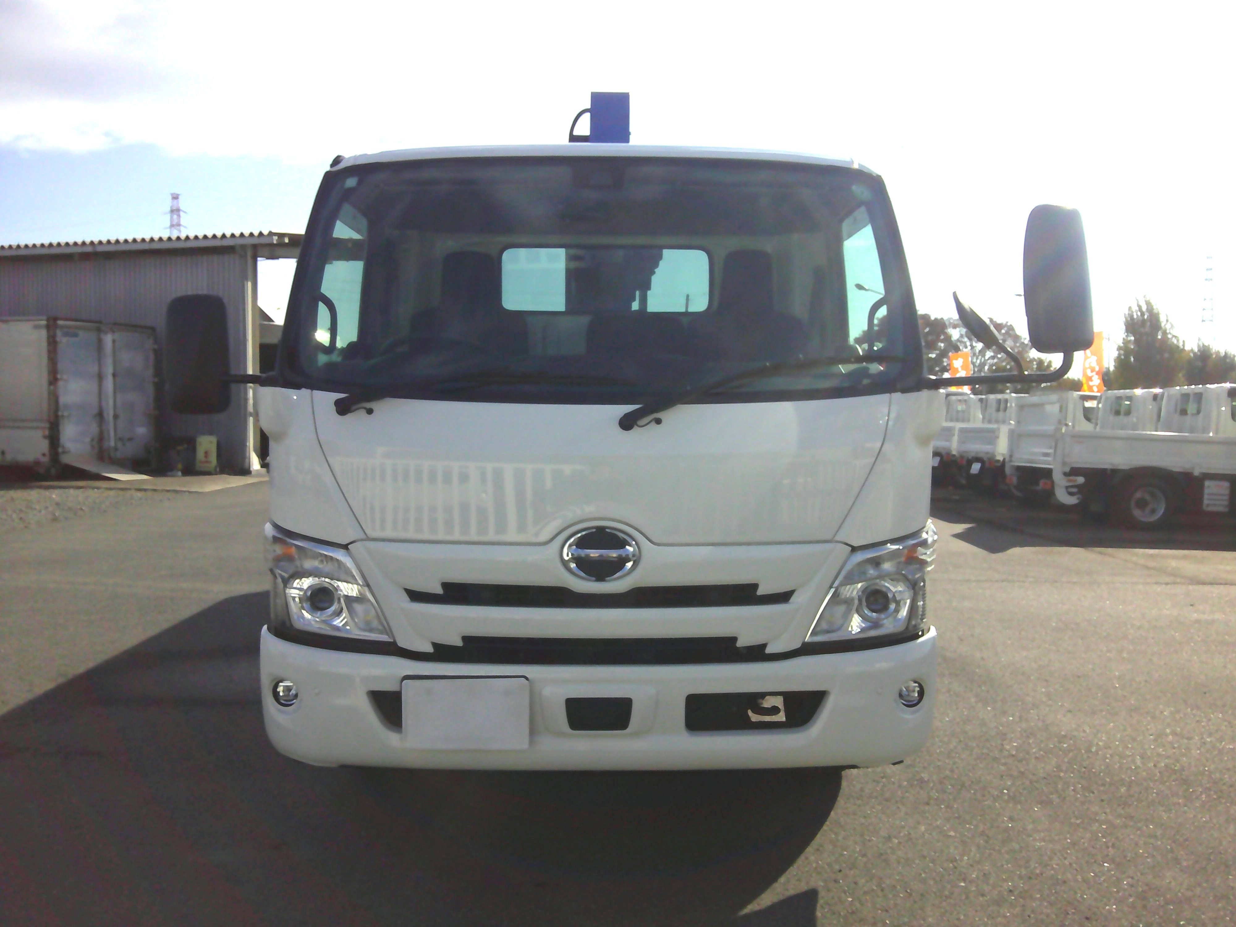 日産 ニッサン 2KG-XZU720(2WD)の写真2