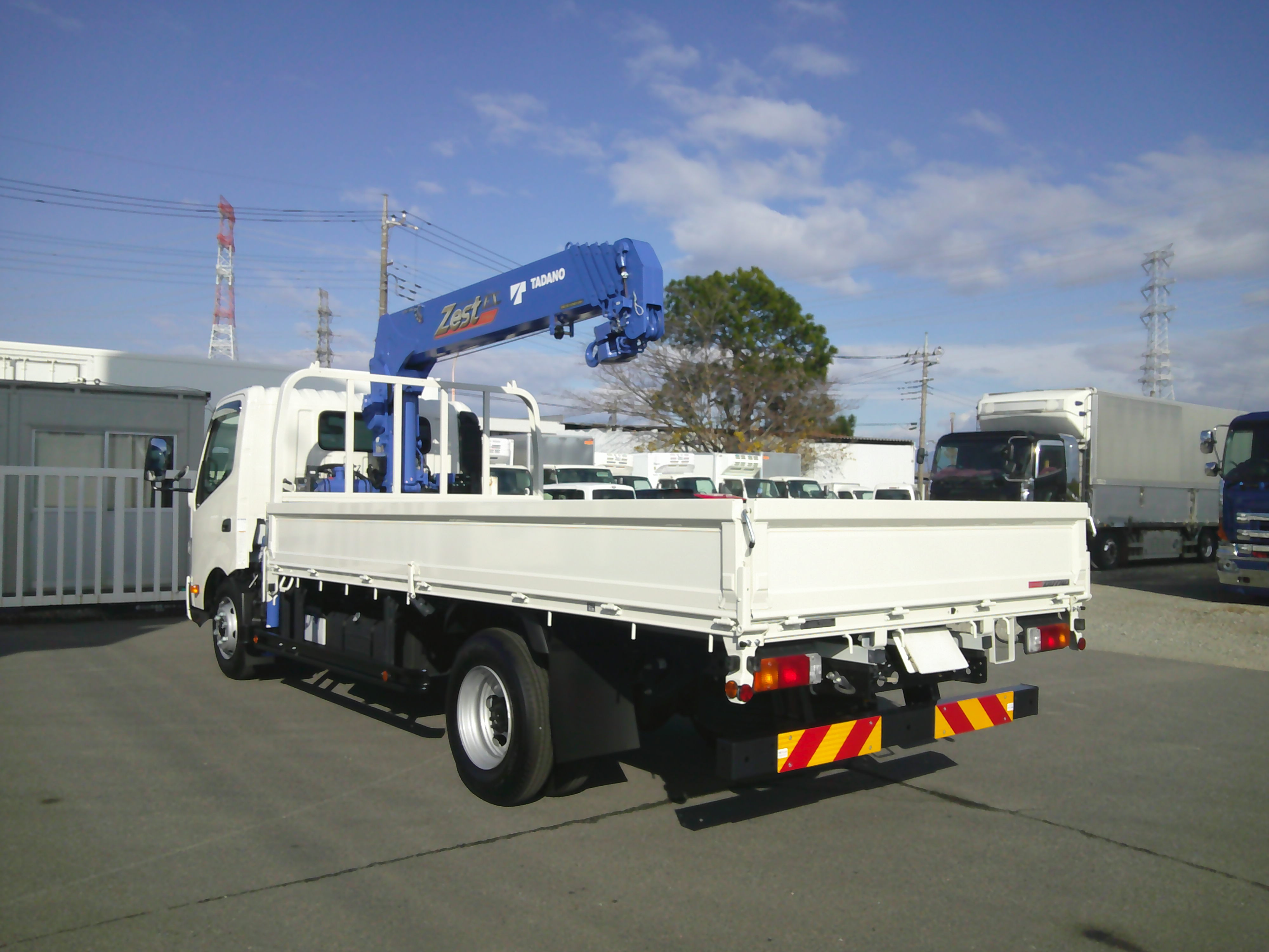 日産 ニッサン 2KG-XZU720(2WD)の写真7