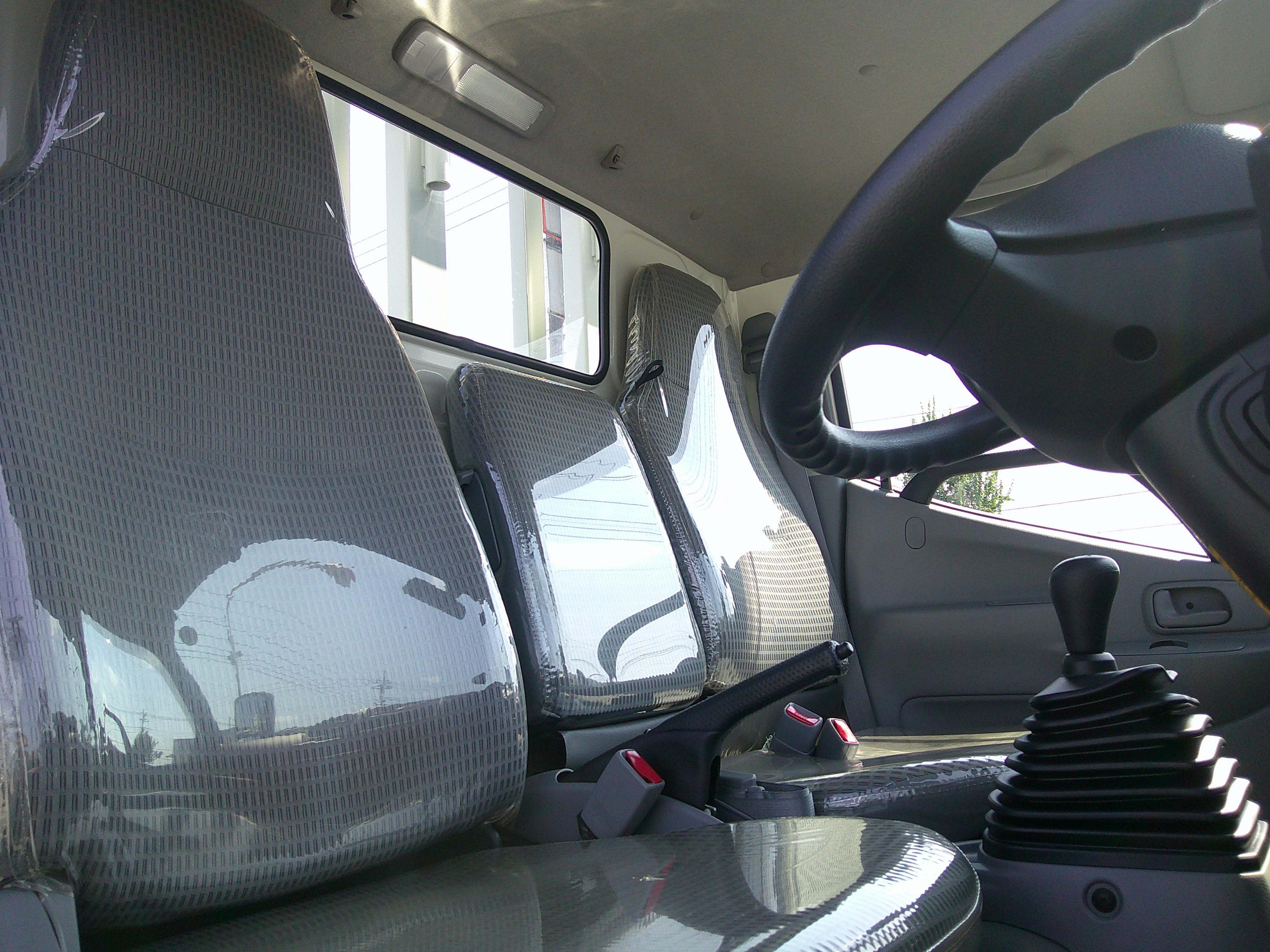 日野 デュトロ TKG-XZU605M(2WD)の写真17