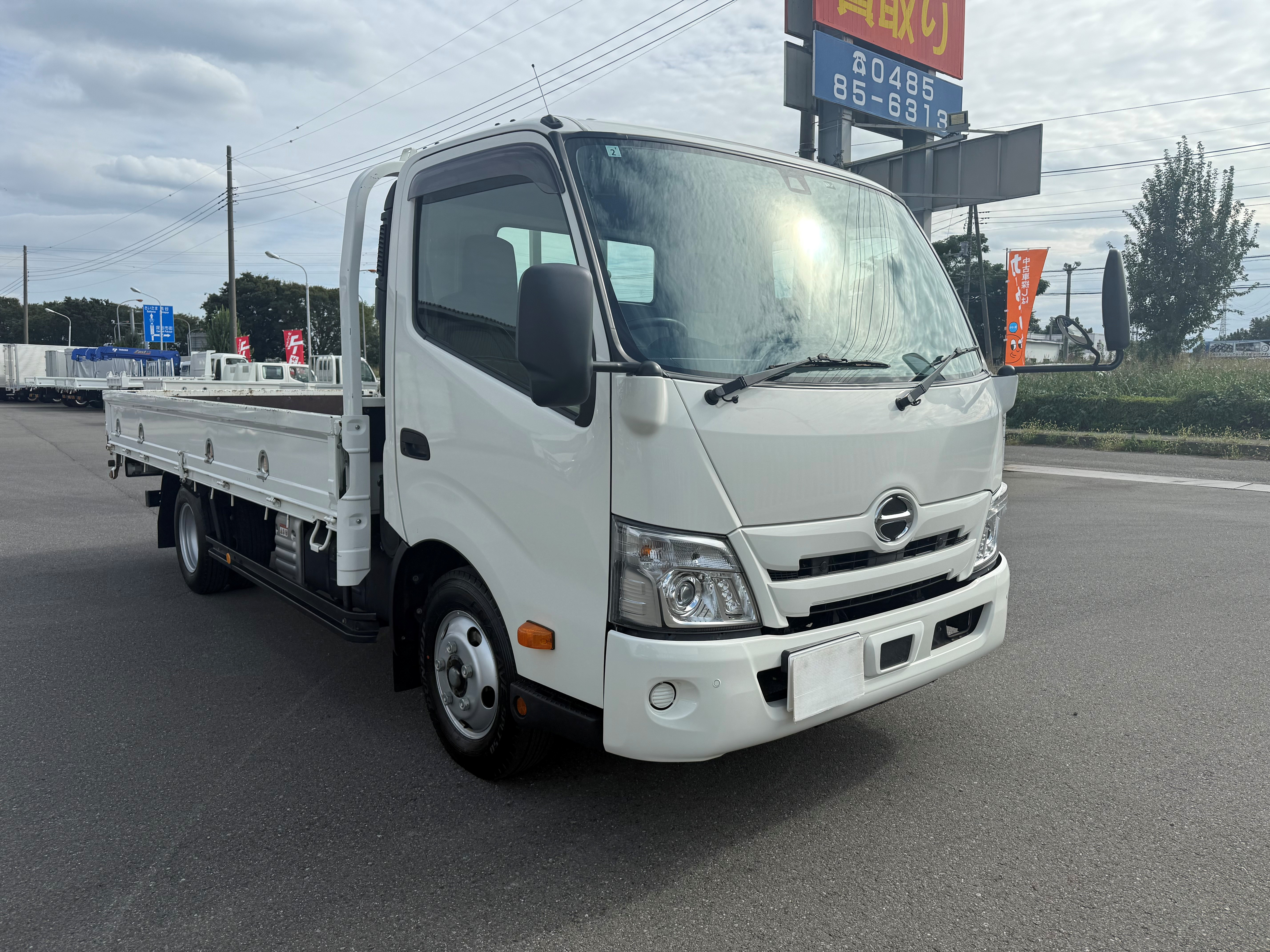 日野 デュトロ 2RG-XZC710M(2WD)の写真3