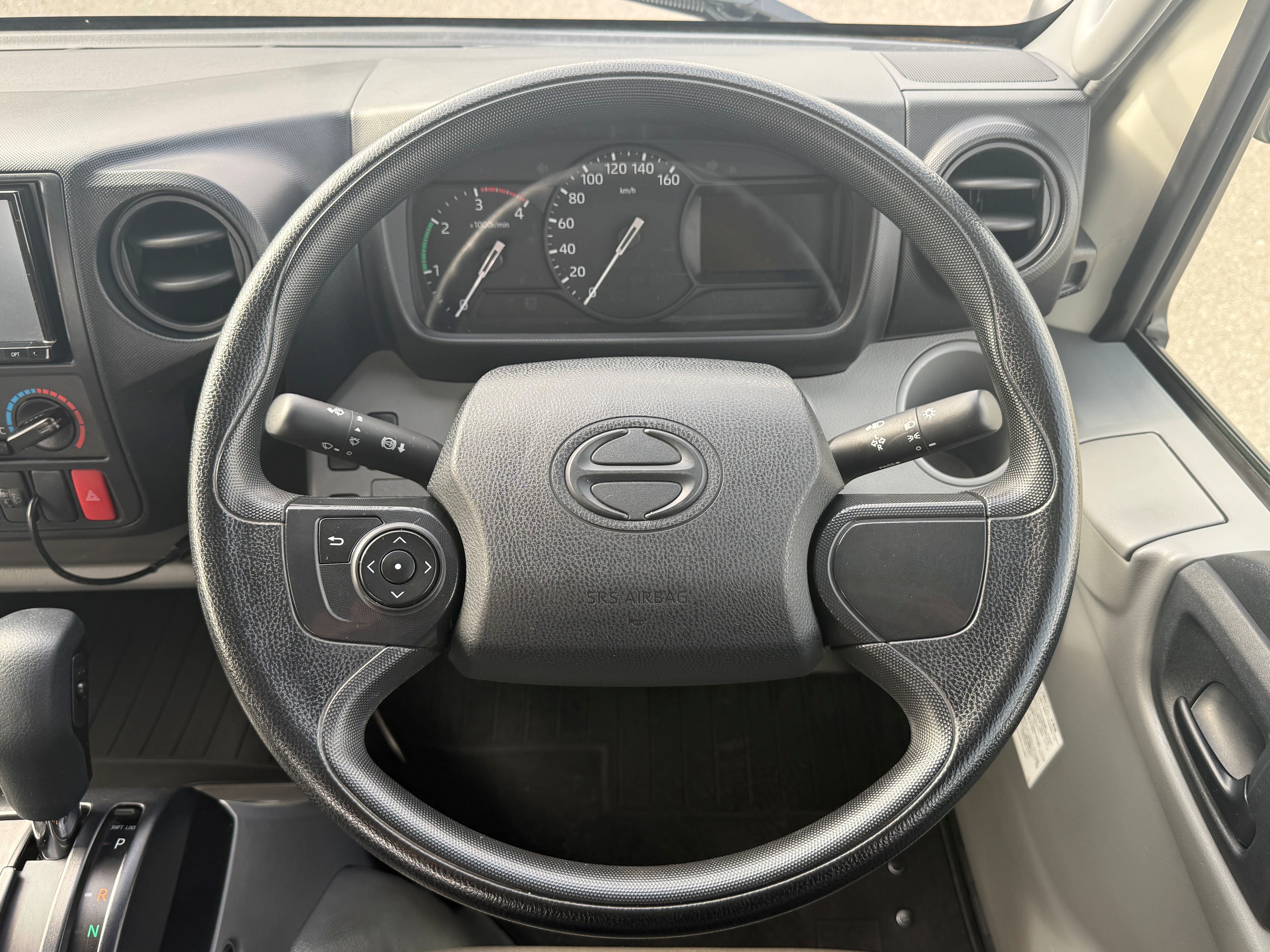 日野 デュトロ 2RG-XZC710M(2WD)の写真11