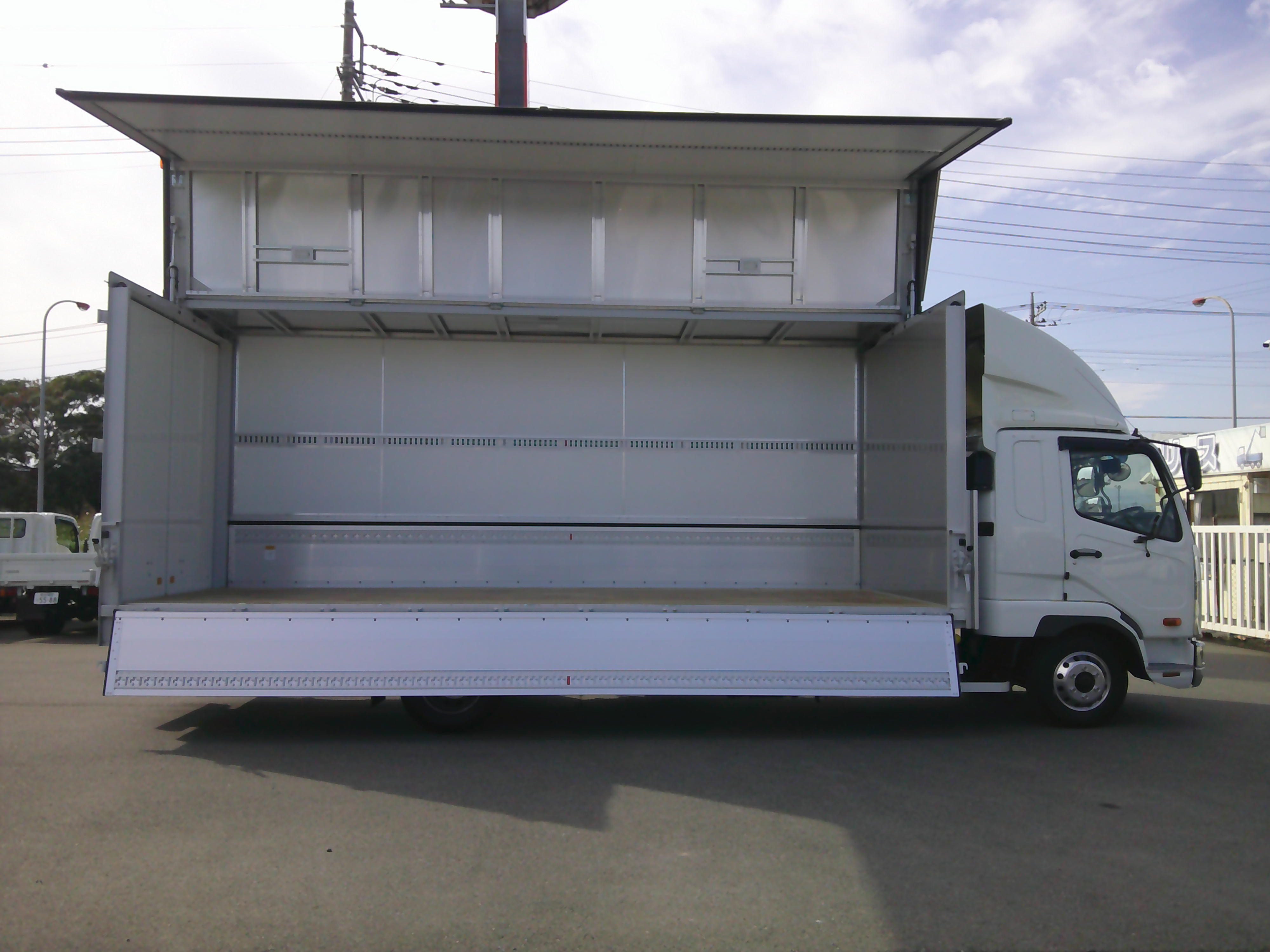 三菱 ファイター FK65F(2WD)の写真11