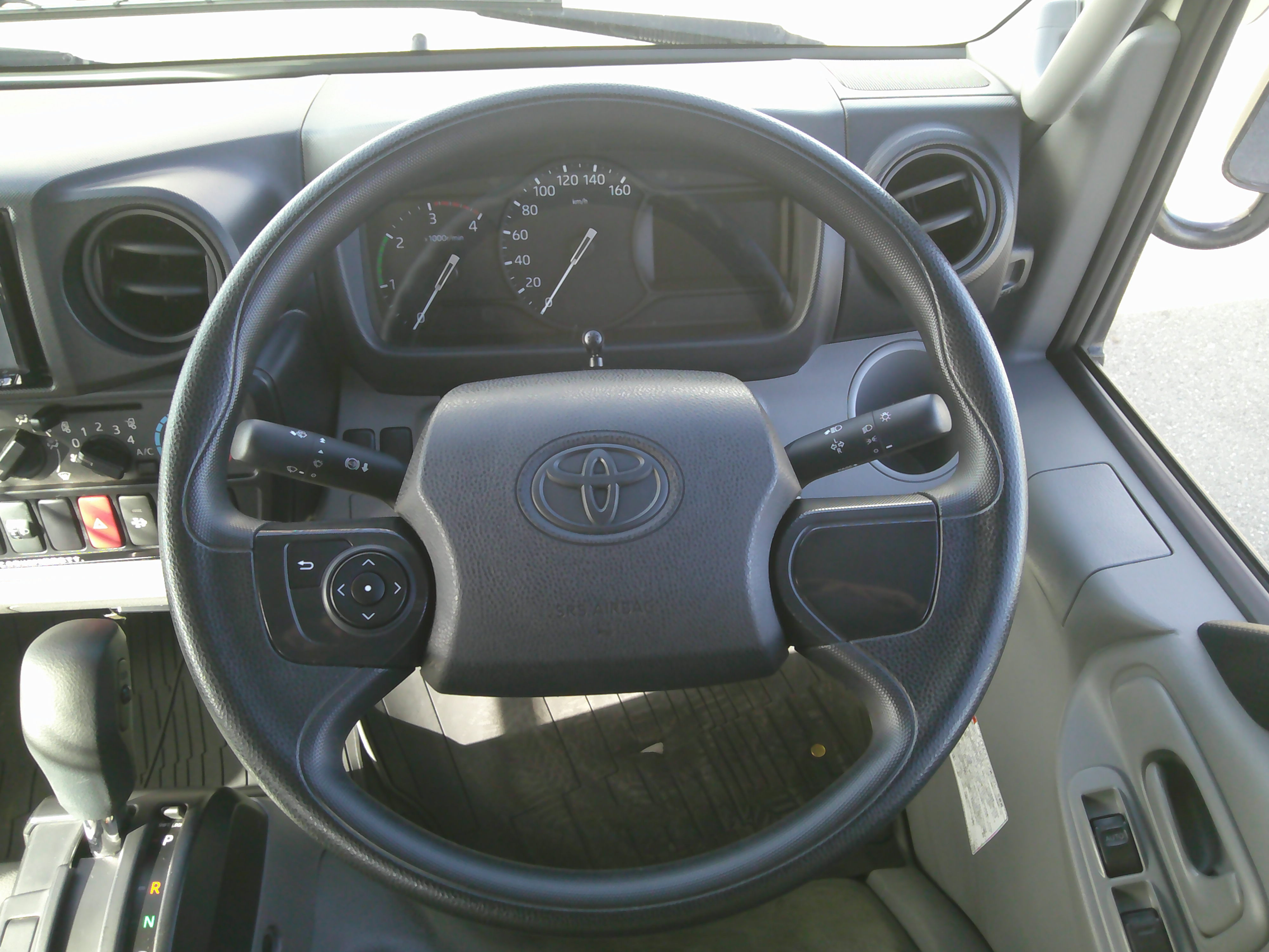 トヨタ トヨエース 2RG-XZC605(2WD)の写真15