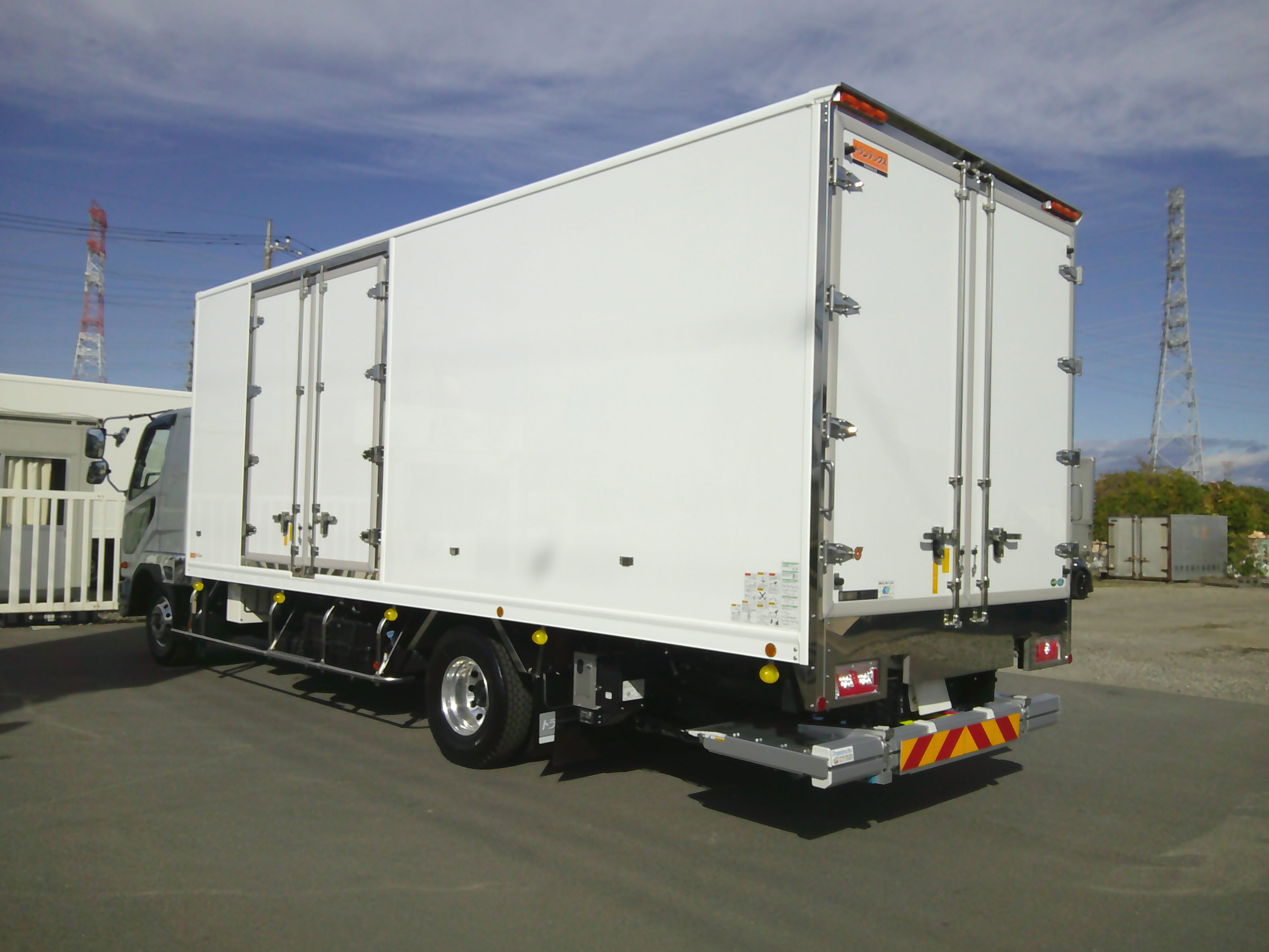 三菱 ファイター 2KG-FK65F(2WD)の写真7