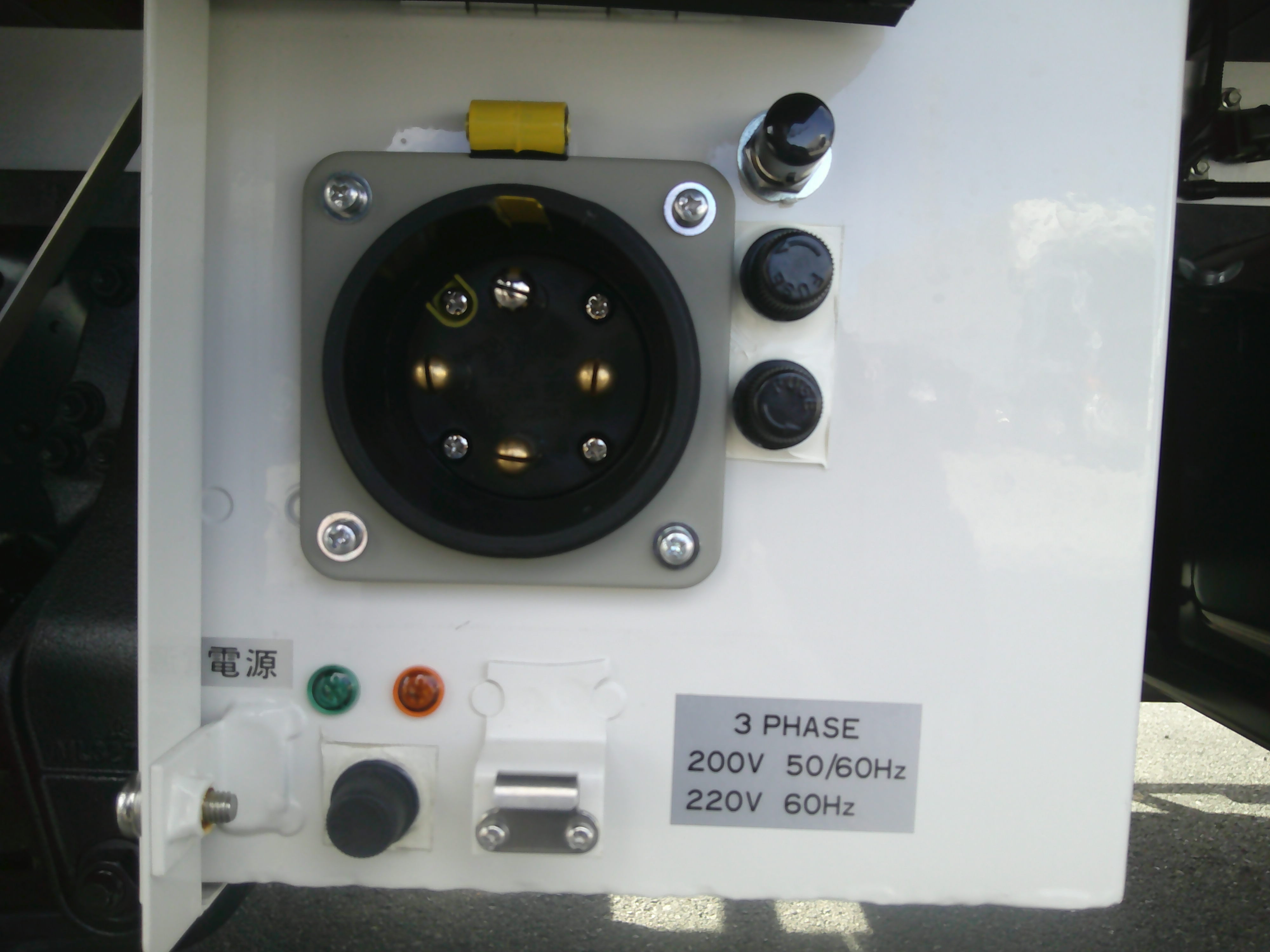 三菱 ファイター 2KG-FK65F(2WD)の写真18