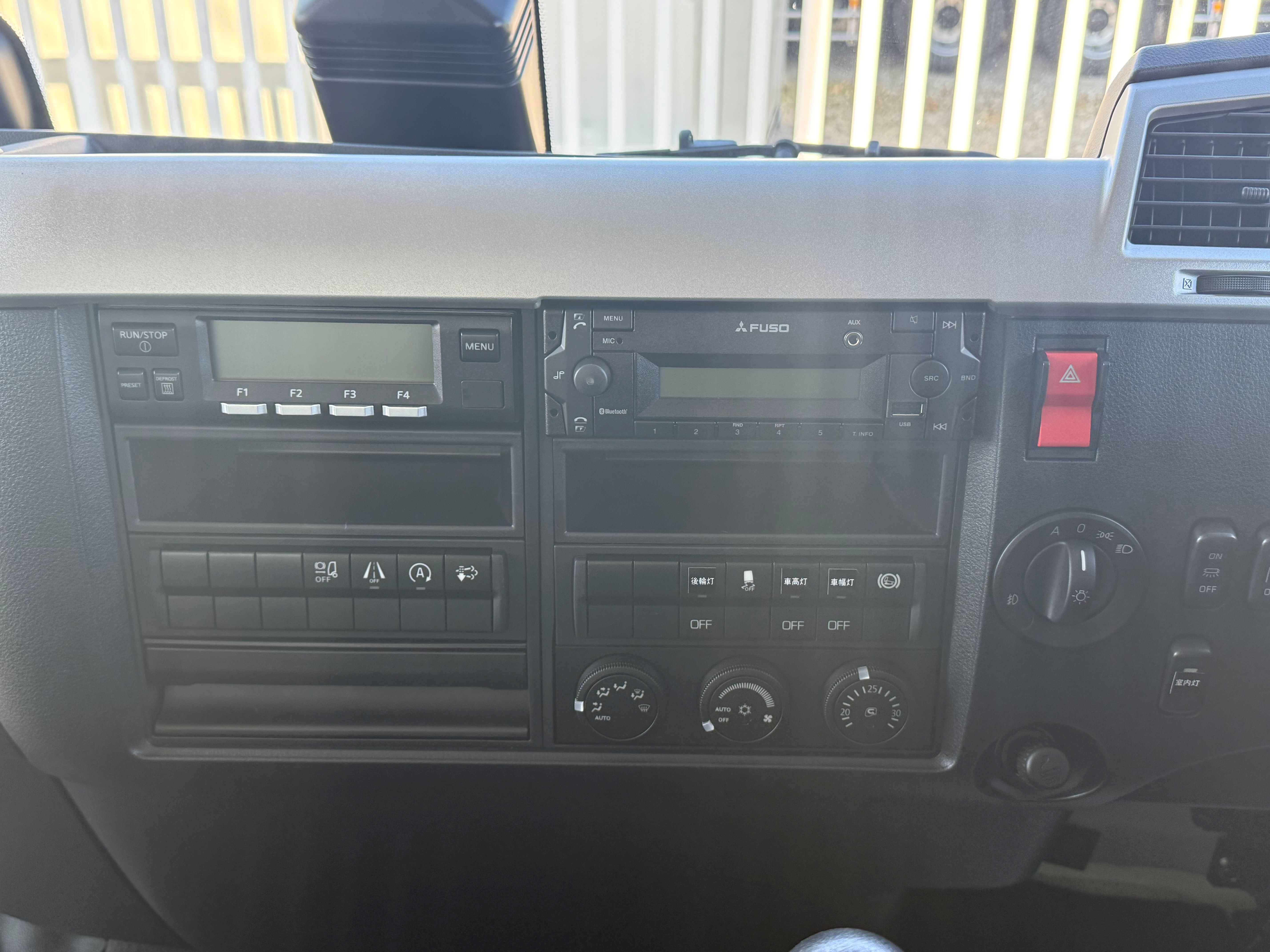 三菱 ファイター 2KG-FK65F(2WD)の写真21