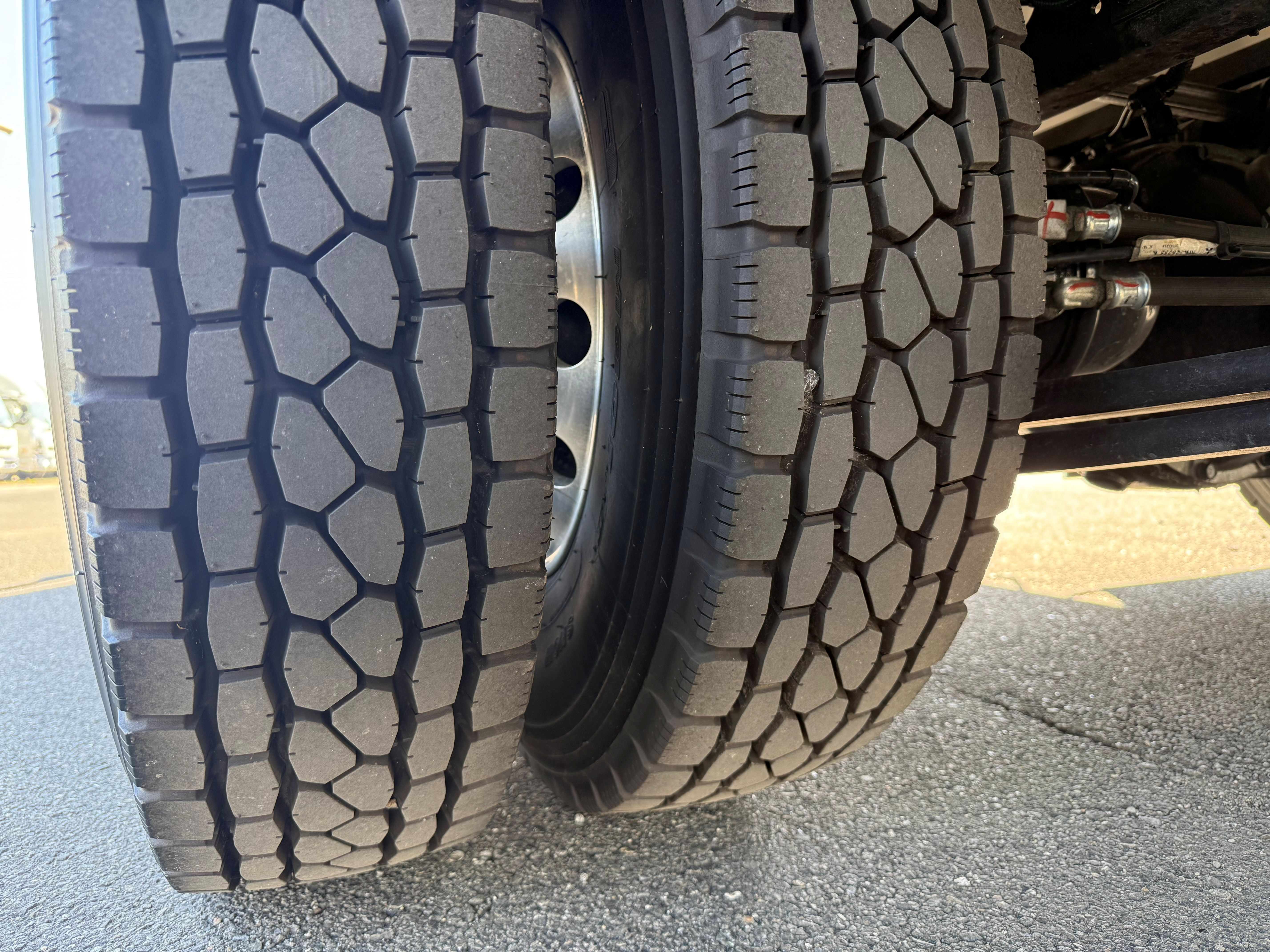 三菱 ファイター 2KG-FK65F(2WD)の写真33