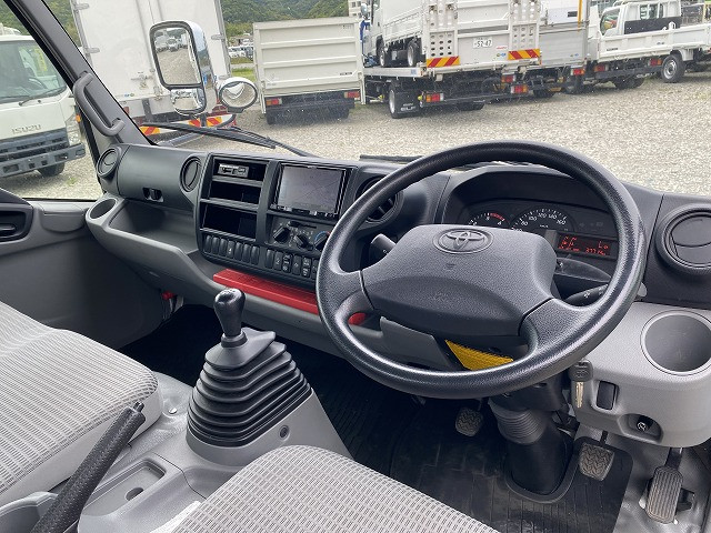 トヨタ ダイナ TKG-XZU722(2WD)の写真26