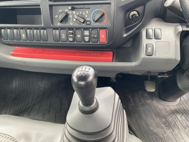 トヨタ ダイナ TKG-XZU722(2WD)の写真28