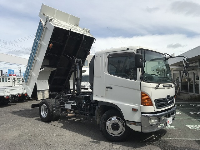 日野 レンジャー BDG-FE7JEWA(2WD)の写真3