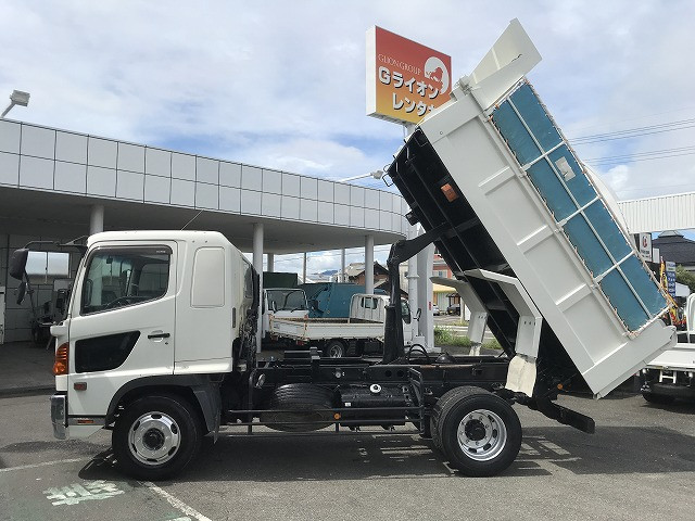 日野 レンジャー BDG-FE7JEWA(2WD)の写真4