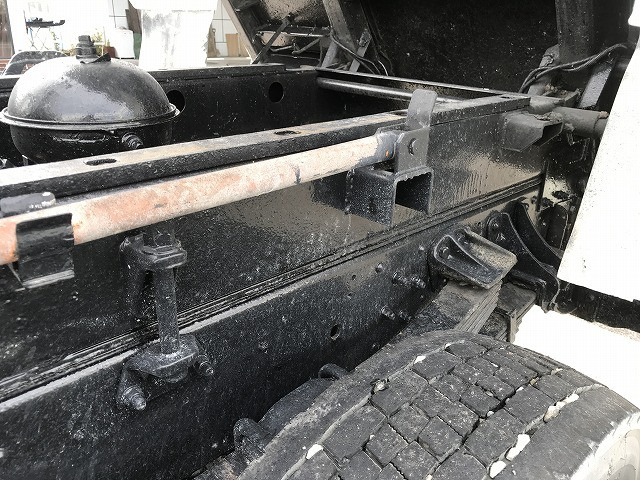 日野 レンジャー BDG-FE7JEWA(2WD)の写真31