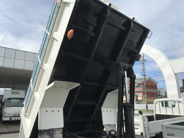 日野 レンジャー BDG-FE7JEWA(2WD)の写真33