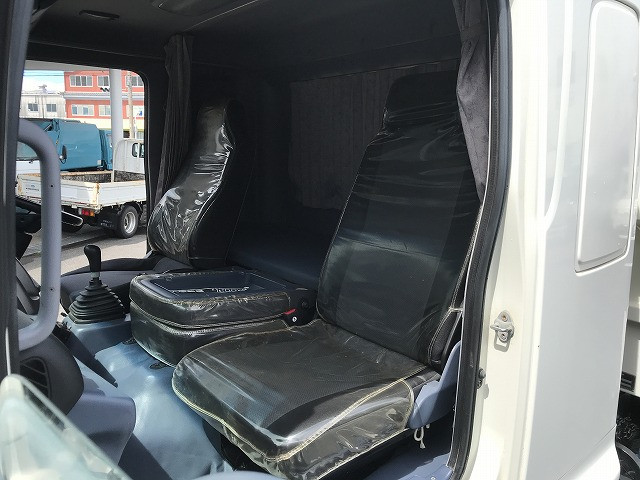 日野 レンジャー BDG-FE7JEWA(2WD)の写真35