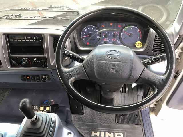 日野 レンジャー BDG-FE7JEWA(2WD)の写真39