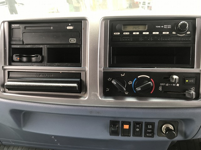 日野 レンジャー BDG-FE7JEWA(2WD)の写真40