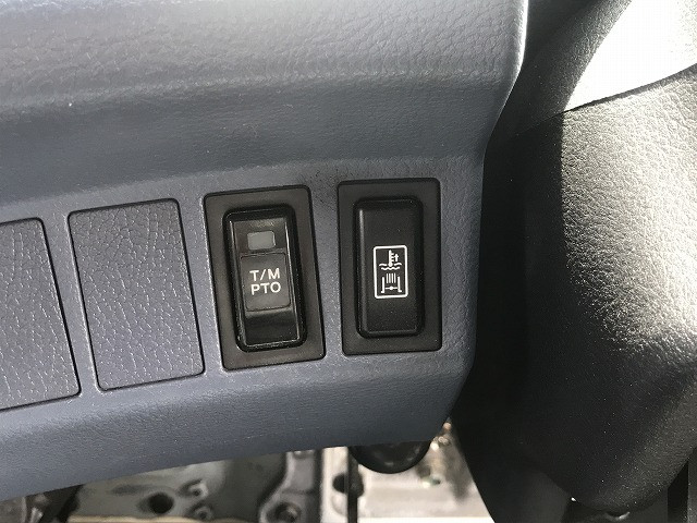 日野 レンジャー BDG-FE7JEWA(2WD)の写真42