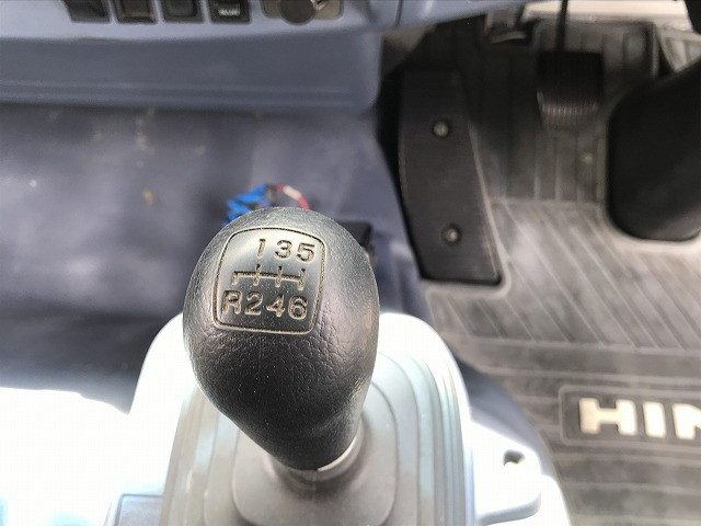 日野 レンジャー BDG-FE7JEWA(2WD)の写真45