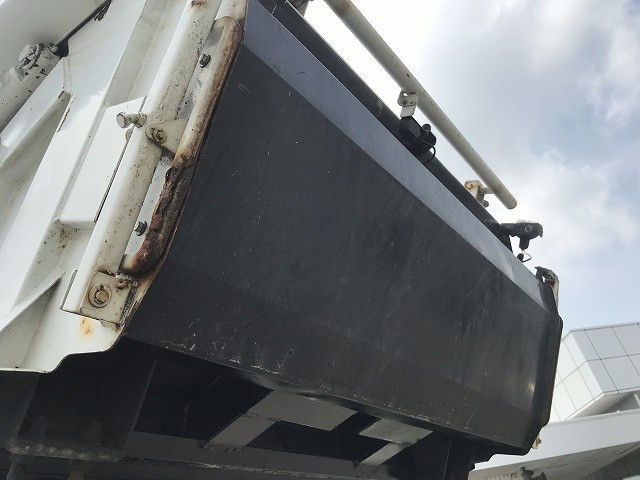 日野 デュトロ PB-XZU301X(2WD)の写真23