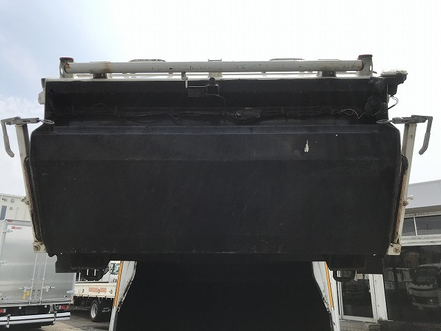 日野 デュトロ PB-XZU301X(2WD)の写真24