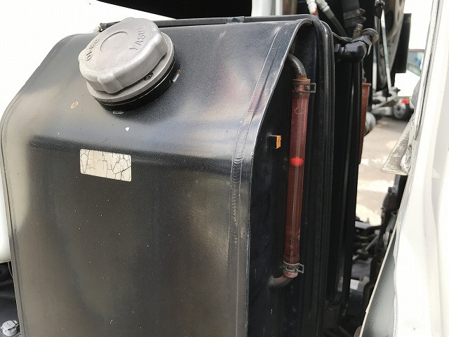 日野 デュトロ PB-XZU301X(2WD)の写真42