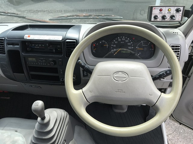 日野 デュトロ PB-XZU301X(2WD)の写真44