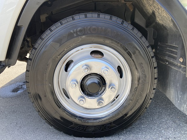 いすゞ フォワード 2PG-FRR90S1(2WD)の写真24