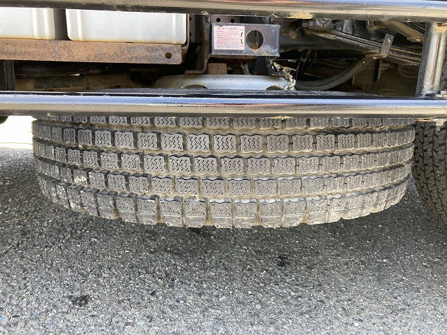 いすゞ フォワード 2PG-FRR90S1(2WD)の写真30