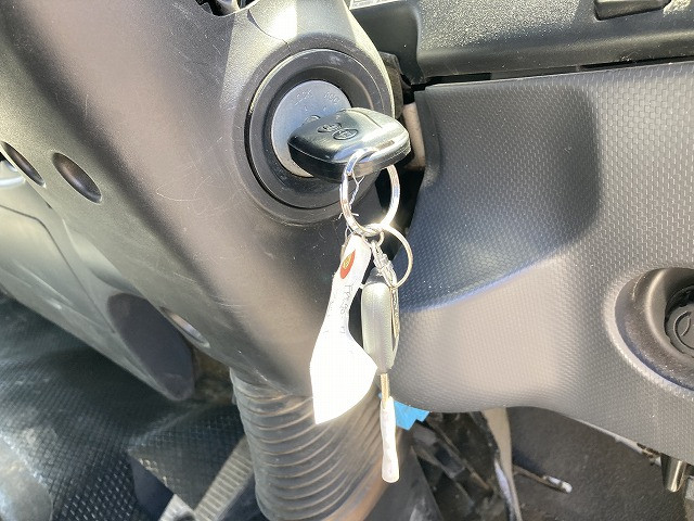 いすゞ フォワード 2PG-FRR90S1(2WD)の写真35