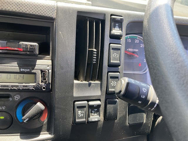 いすゞ フォワード 2PG-FRR90S1(2WD)の写真38